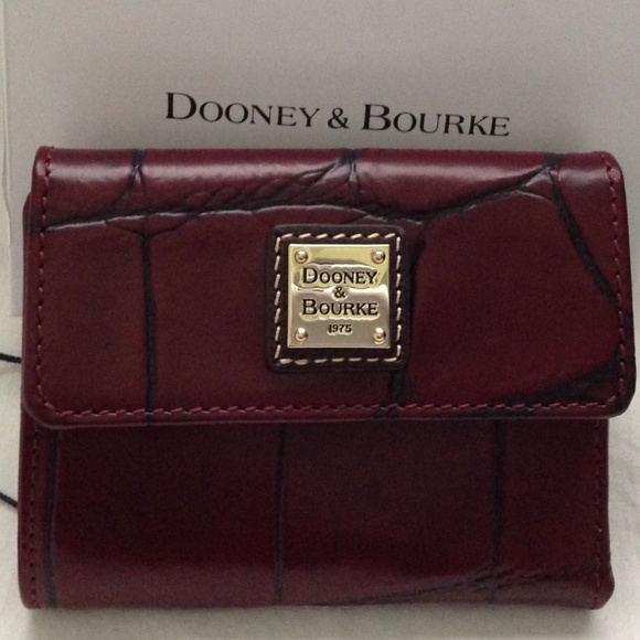 Dooney & Bourke Embossed Wallet - Picture 1 of 8